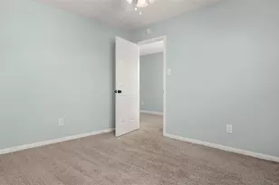 1119 Chesterwood Dr, Pearland, TX 77581 - Photo 20