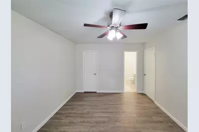 7907 Rumbling Wood Court, Houston, TX 77086 - Photo 20