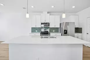 2400 King Mackerel Dr, Kemah, TX 77565 - Photo 8