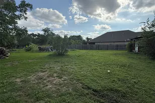 1008 Wilson Dr, Rosenberg, TX 77471 - Photo 2
