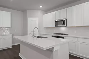 12339 Ridge Top Ct, Conroe, TX 77304 - Photo 4