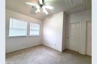 119 Benedict Canyon Loop, The Woodlands, TX 77382 - Photo 8