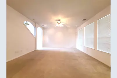 119 Benedict Canyon Loop, The Woodlands, TX 77382 - Photo 6