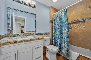 2719 Flintrock Cir, Houston, TX 77067 - Photo 16