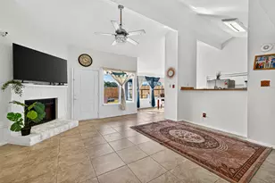 8522 Grand Knolls Dr, Houston, TX 77083 - Photo 4