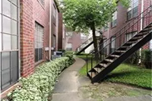 8055 Cambridge St, Houston, TX 77054 - Photo 1