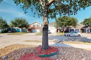 16611 Cheshire Grove Ln, Houston, TX 77090 - Photo 4