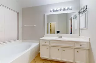 16611 Cheshire Grove Ln, Houston, TX 77090 - Photo 24