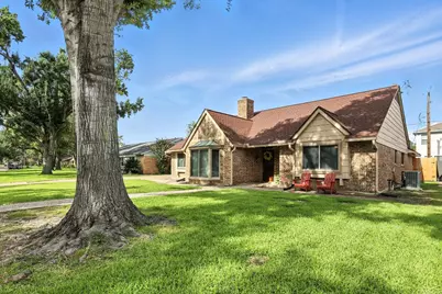 2910 Riata Lane, Houston, TX 77043 - Photo 2