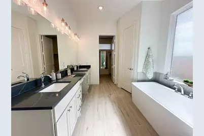 9011 Basilica Lane, Manvel, TX 77578 - Photo 34