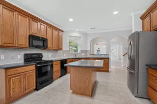 18 Arcadia Way, Conroe, TX 77384 - Photo 4