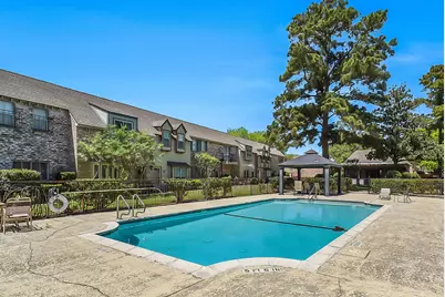 14703 Barryknoll Lane #11, Houston, TX 77079 - Photo 24