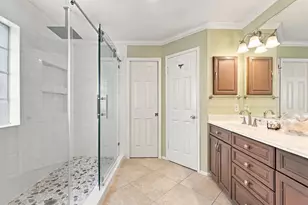 2242 Gemini St, Houston, TX 77058 - Photo 12