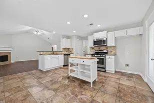 3 Steep Trail Pl, Conroe, TX 77385 - Photo 14