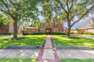 3114 W Autumn Run Cir, Sugar Land, TX 77479 - Photo 1