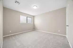 9007 Imogene St, Houston, TX 77036 - Photo 12