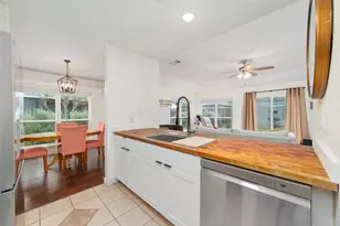 10819 Berry Tree Dr, Houston, TX 77064 - Photo 8