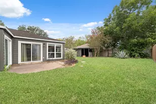 10819 Berry Tree Dr, Houston, TX 77064 - Photo 20