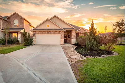 1702 Green Willow Court, Brookshire, TX 77423 - Photo 2