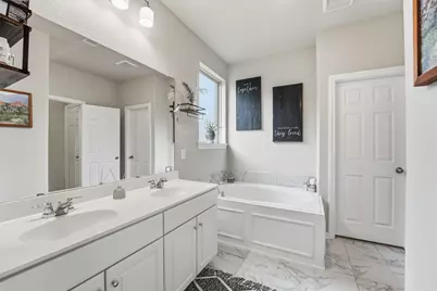 2130 Shellbark Way, La Marque, TX 77568 - Photo 12