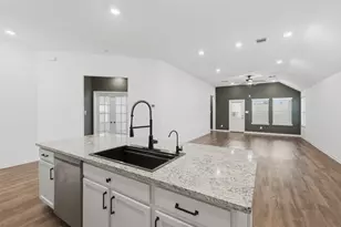 32322 Melbrooke Dr, Brookshire, TX 77423 - Photo 10