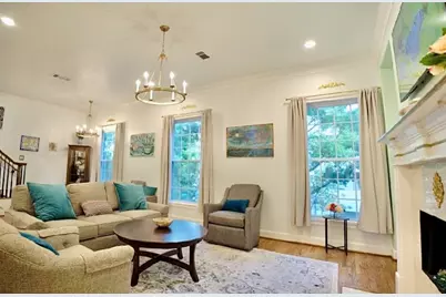 2006 Buffalo Terrace, Houston, TX 77019 - Photo 8