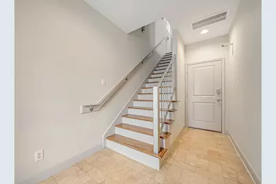 1914 Woodbury Street, Houston, TX 77030 - Photo 16