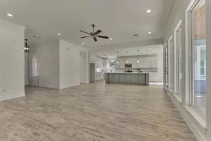 1718 Eastvale Dr, Spring, TX 77386 - Photo 18