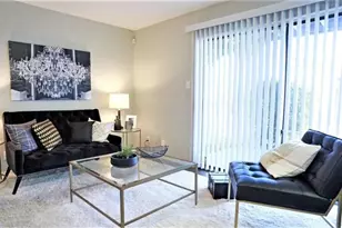 8000 Midcrown Dr, San Antonio, TX 78218 - Photo 2