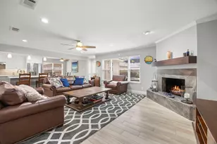 14707 Quail Grove Ln, Houston, TX 77079 - Photo 10