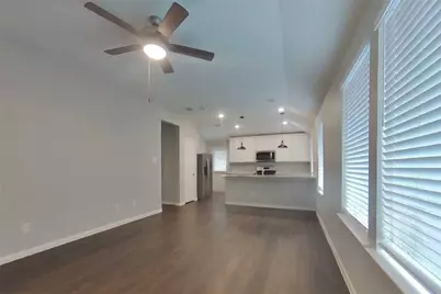 6918 Scarlet Sagebrush Street, Katy, TX 77449 - Photo 2