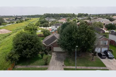 1103 Sun Prairie Drive, Houston, TX 77090 - Photo 2