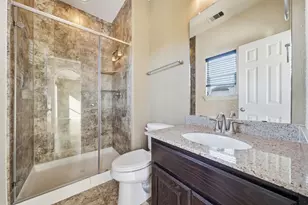 10218 Spring Shadows Park Cir, Houston, TX 77080 - Photo 12