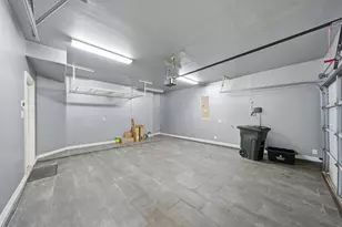 10218 Spring Shadows Park Cir, Houston, TX 77080 - Photo 42