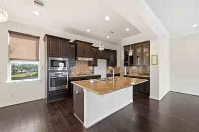 10218 Spring Shadows Park Circle, Houston, TX 77080 - Photo 20