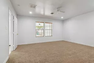 4505 Cochran St, Houston, TX 77009 - Photo 12