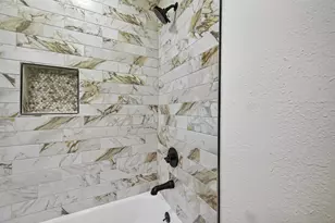 3006 Golden Hills Ln, Missouri City, TX 77459 - Photo 36