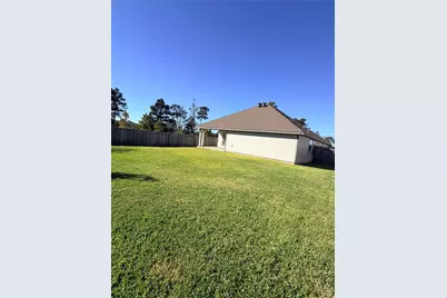 204 Shoreview, Conroe, TX 77303 - Photo 8