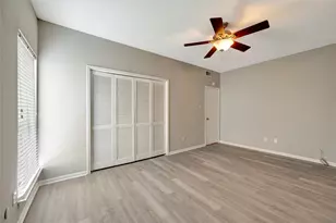 2100 Tanglewilde St, Houston, TX 77063 - Photo 34
