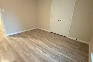 4747 Clover St, Houston, TX 77033 - Photo 12