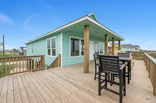 4723 Bluewater Dr, Freeport, TX 77541 - Photo 12