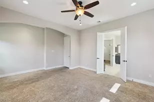 19403 Sanctuary Robin Ln, Spring City, TX 77388 - Photo 14