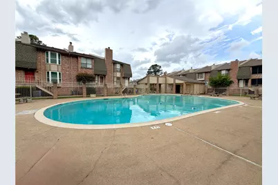 2103 Place Rebecca Lane #D10, Houston, TX 77090 - Photo 16