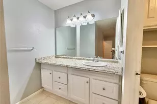 2103 Place Rebecca Ln, Houston, TX 77090 - Photo 12