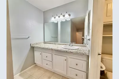 2103 Place Rebecca Lane #D10, Houston, TX 77090 - Photo 12