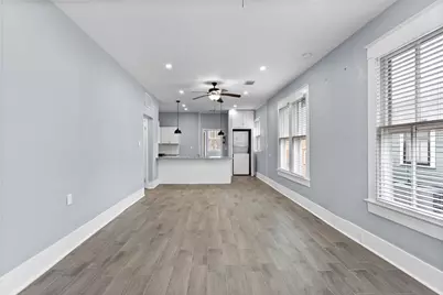 2005 37th Street, Galveston, TX 77550 - Photo 4