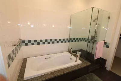4821 Nasa Pkwy #6SE, Seabrook, TX 77586 - Photo 8