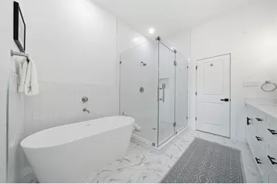2309 Creston Drive, Houston, TX 77026 - Photo 20