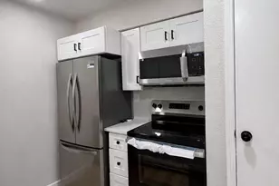 2125 Augusta Dr, Houston, TX 77057 - Photo 12