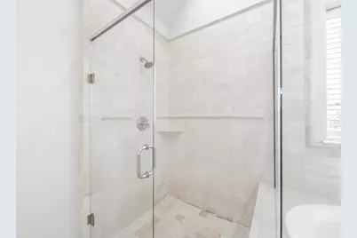 2426 Bevis Street, Houston, TX 77008 - Photo 8